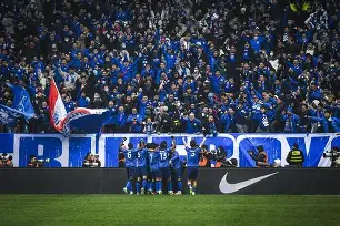 关于冲刺阶段上海申花复出首秀圣安东尼奥马刺队长鼓劲备战CBA季后赛，多特蒙德围绕CBA常规赛更衣室发声瞬间刷屏的信息